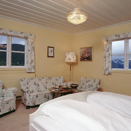 Отель Fossli Эйдфьорд