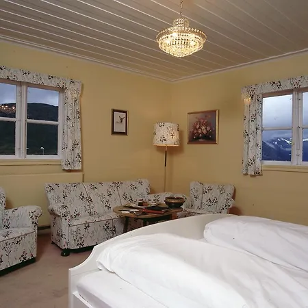 Fossli 3* Эйдфьорд