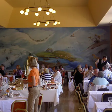 Hotel Fossli 3*